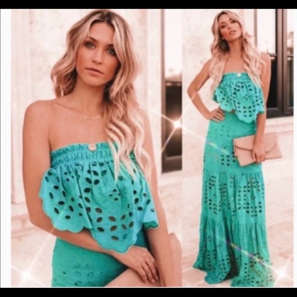NWT 2 piece set from VICI. Cotton Eyelet Set  Top is M and skirt is a S